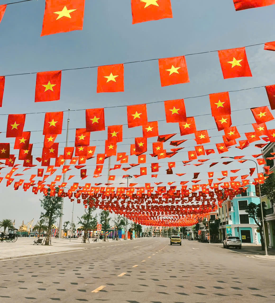 Xuất hiện con đường cờ đỏ sao vàng 250m – Kỷ lục dài nhất Hải Phòng