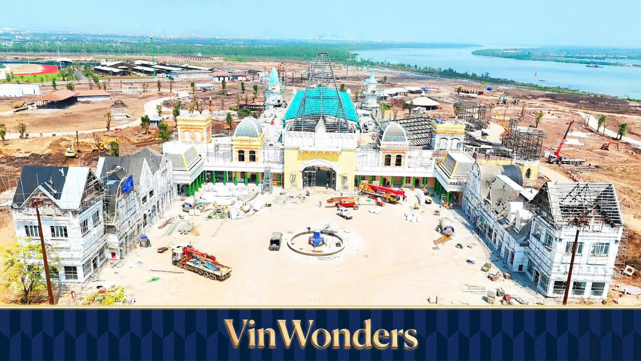 VINHOMES ROYAL ISLAND