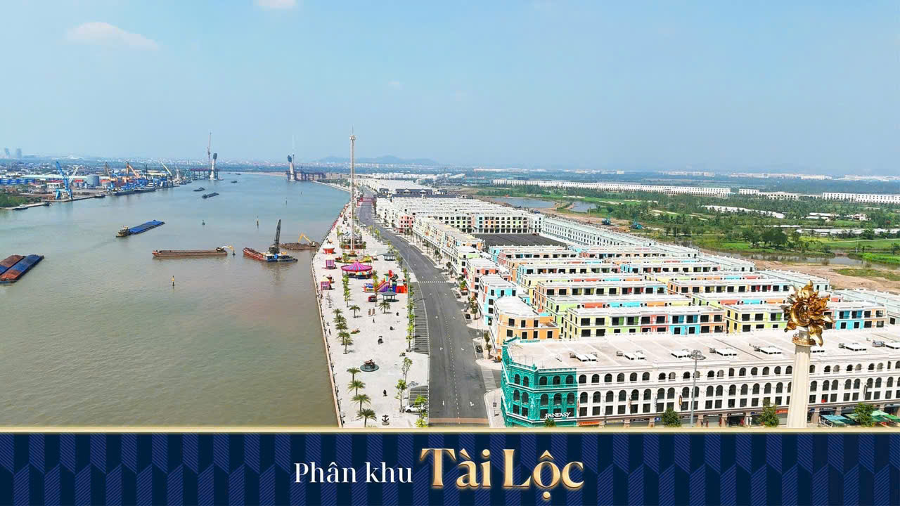 VINHOMES ROYAL ISLAND