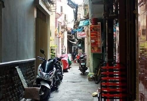 Nên mua chung cư hay nhà mặt đất