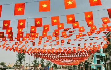 Xuất hiện con đường cờ đỏ sao vàng 250m – Kỷ lục dài nhất Hải Phòng